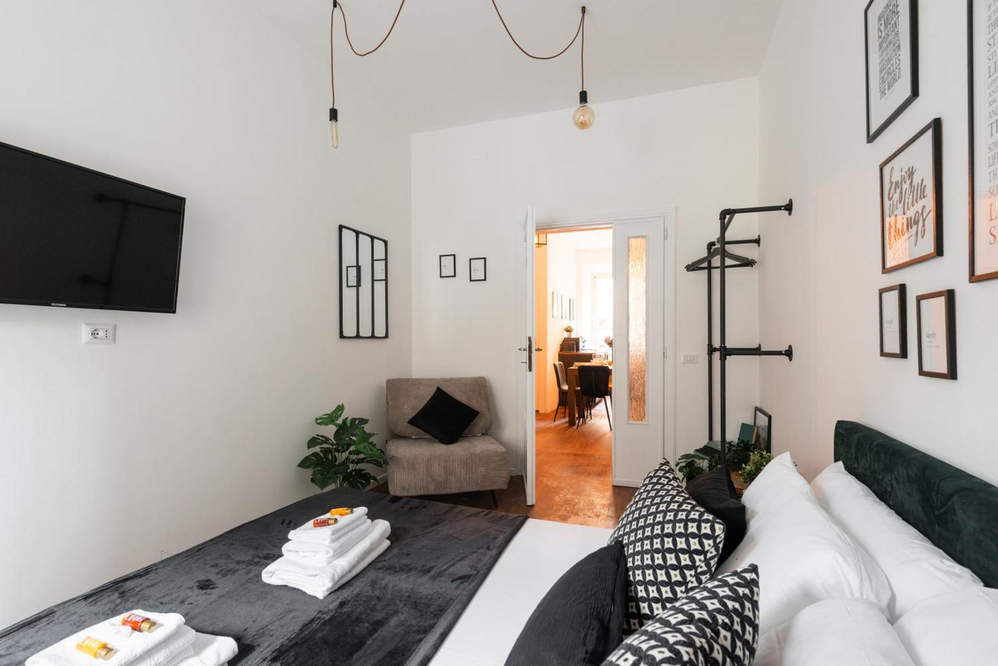 Jacuzzi Termini Apartment Рим Екстериор снимка